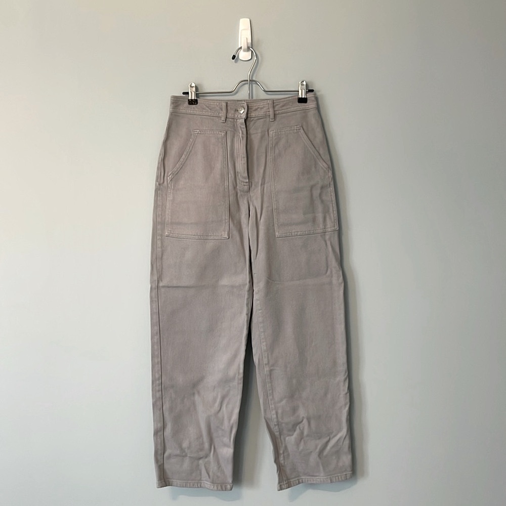 EUC Wilfred Free cropped grey pants